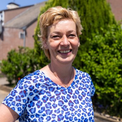 Liesbeth Owner